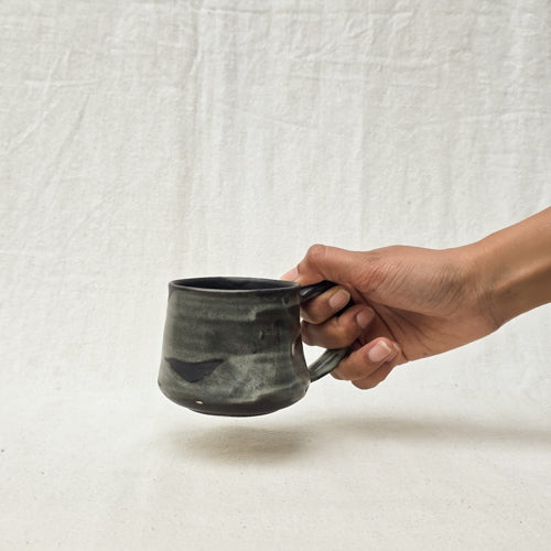 Matte Ceramic Tea Cup with Contrast Detail