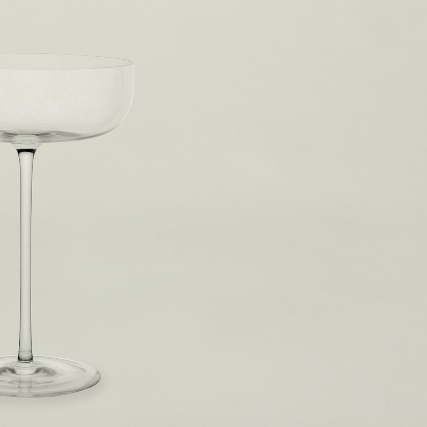 Faceted Champagne Coupe Glass - Image 3